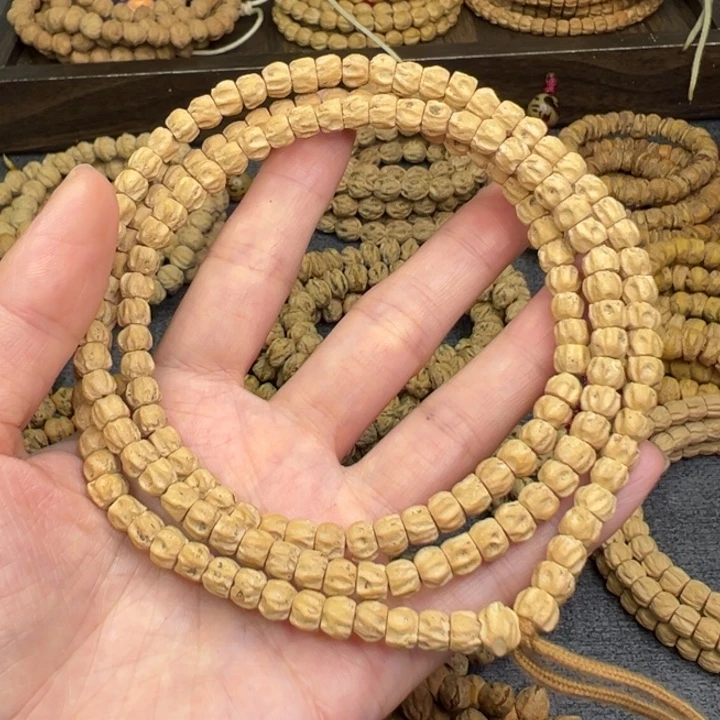 柏香籽/百香籽吊坠