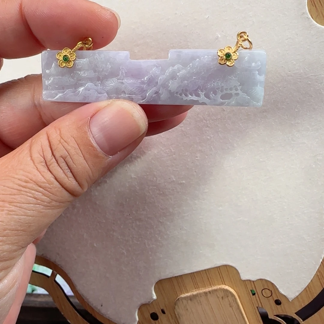 翡翠颈饰未镶嵌仿古