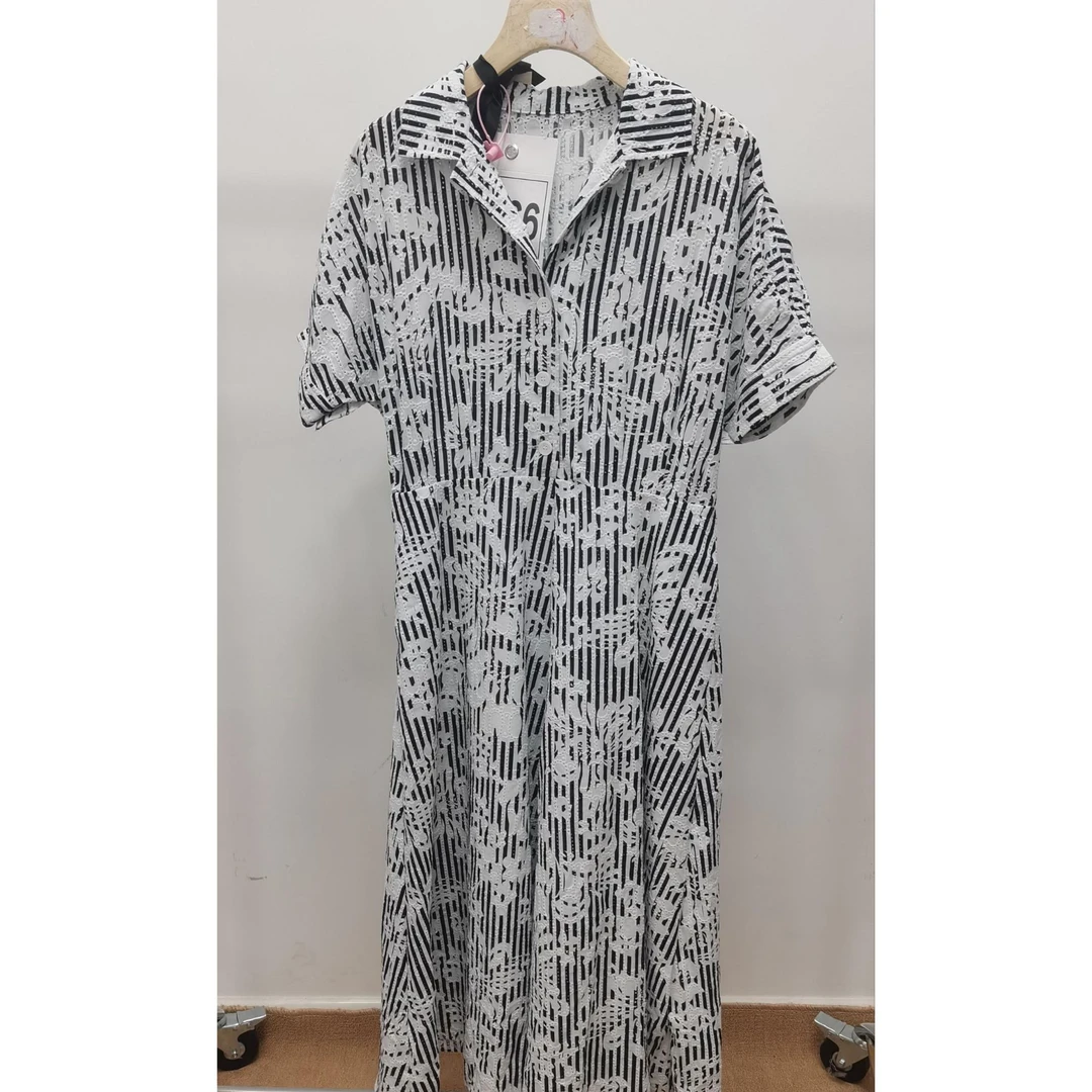 W043/AW*NA黑白花条纹连衣裙3650