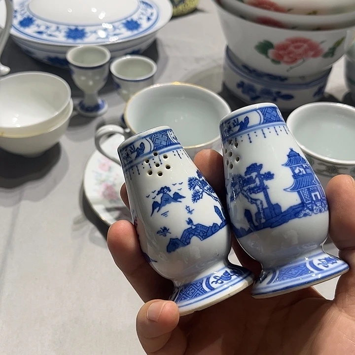 景德镇陶瓷胡椒桶