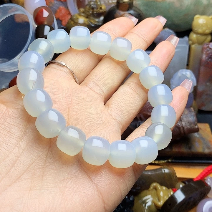 硅化玉未镶嵌手串冰种海蓝冰
