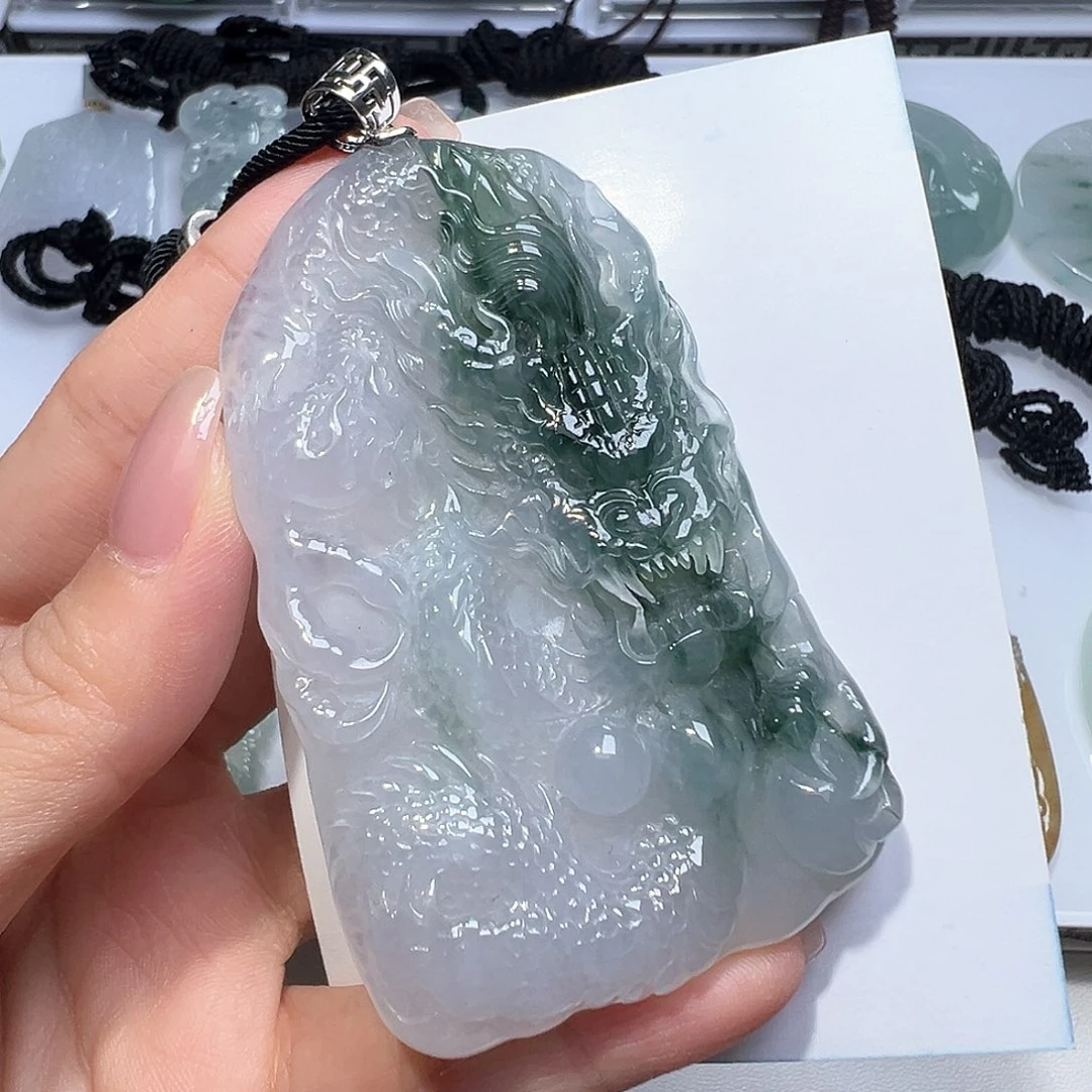 翡翠未镶嵌颈饰缅甸翡翠