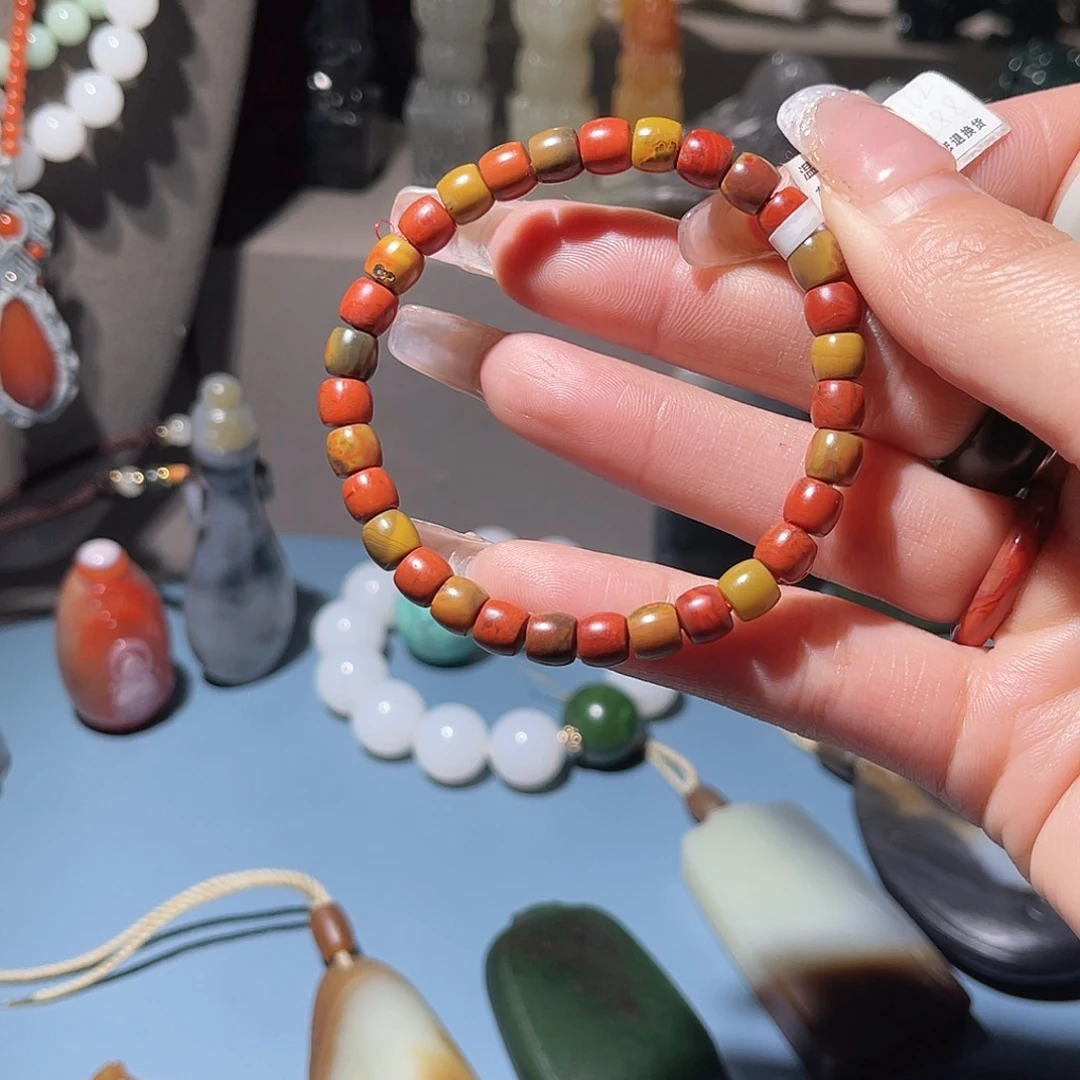 南红玛瑙未镶嵌手链