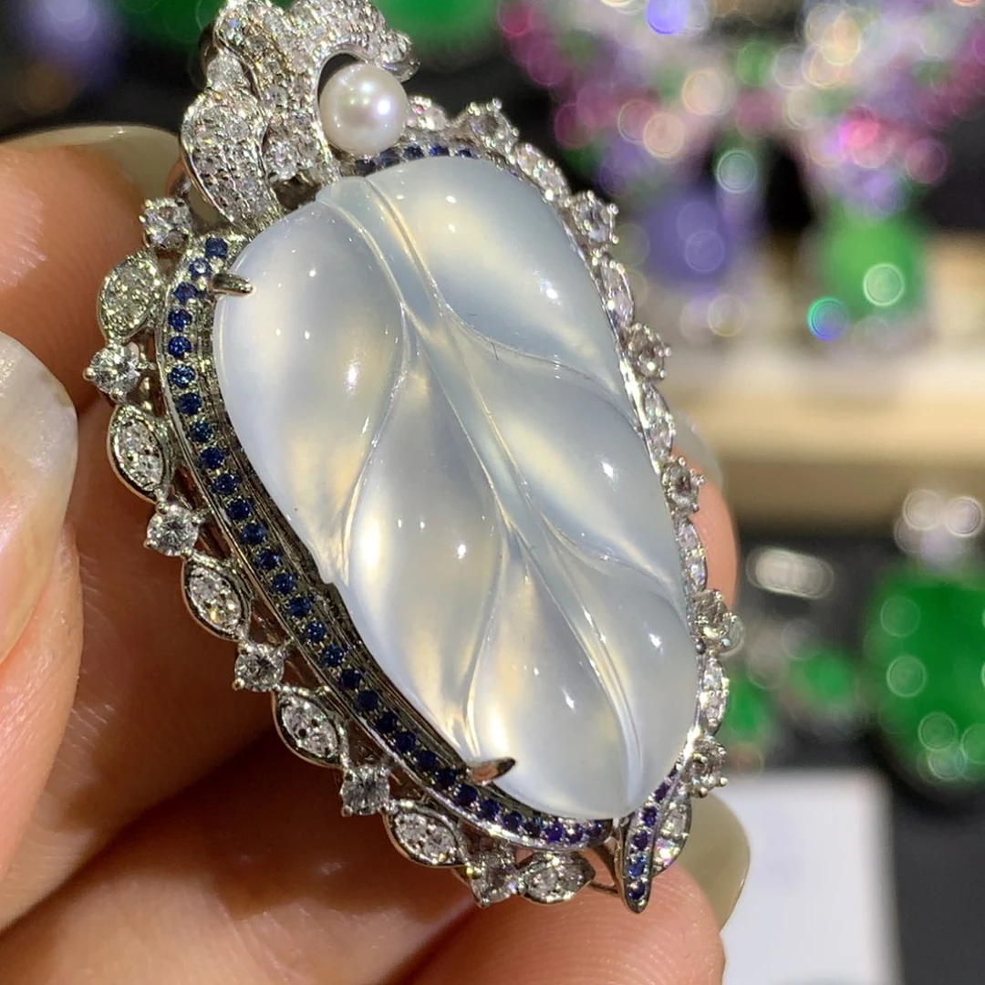 翡翠颈饰18K金镶嵌8、