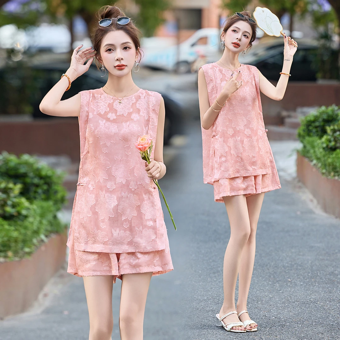 新款流行时尚新中式新面料时尚两件套盘扣提花无袖上衣➕短裤套装