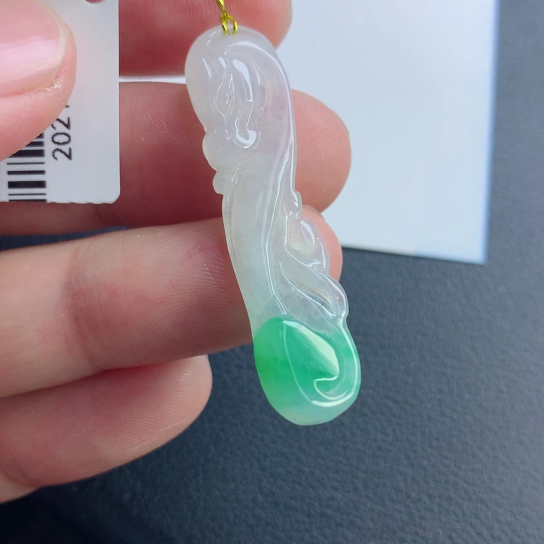 颈饰未镶嵌翡翠小龙