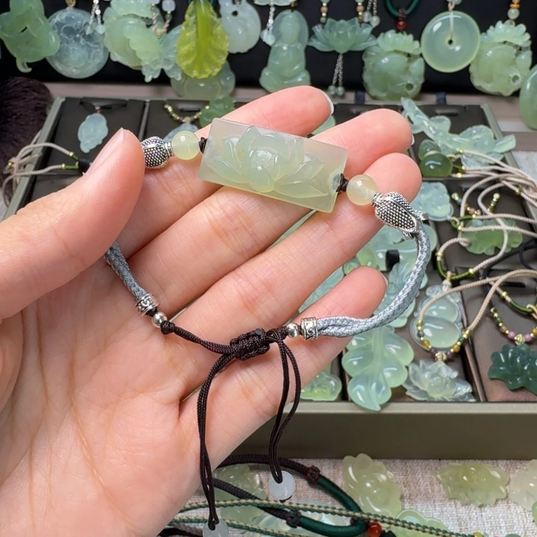 蛇纹石玉项链未镶嵌