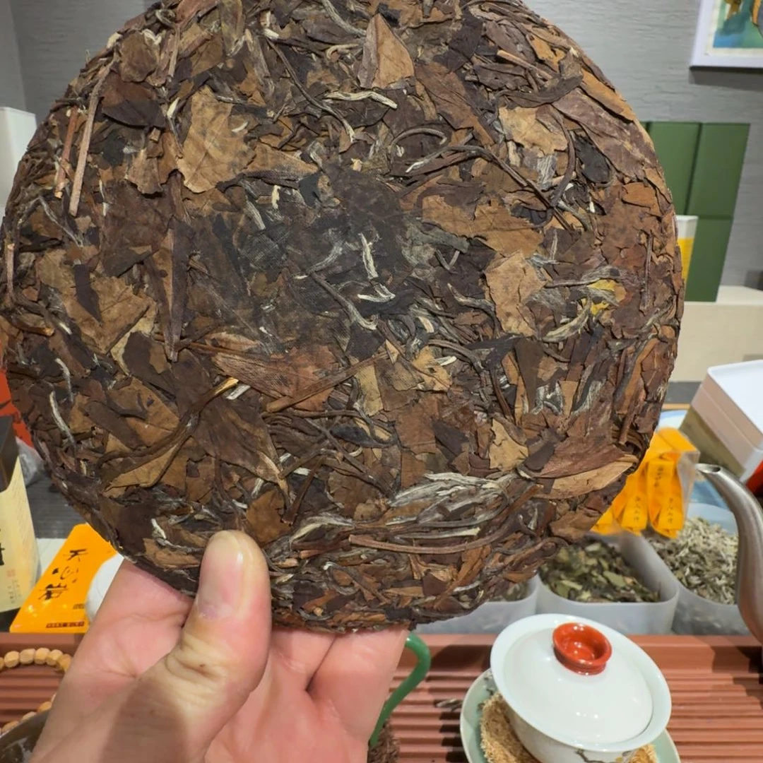 徐***！06老白茶茶饼白茶茶饼