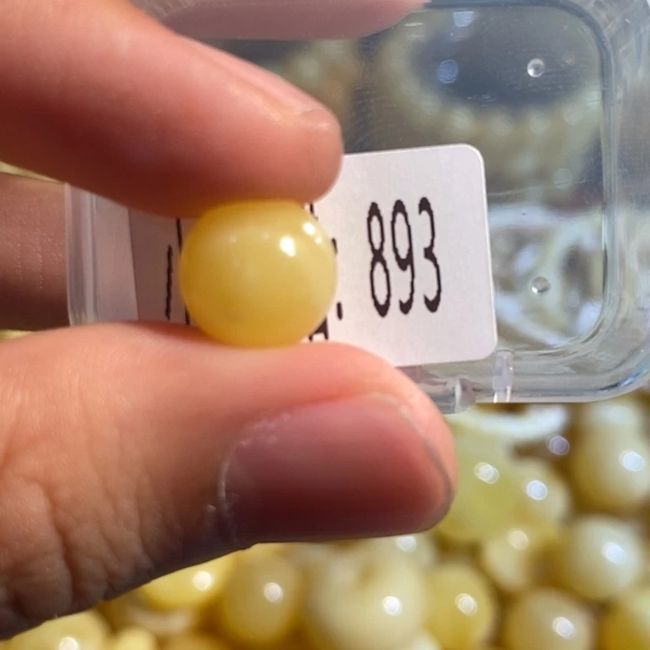 琥珀未镶嵌珠宝奇石893