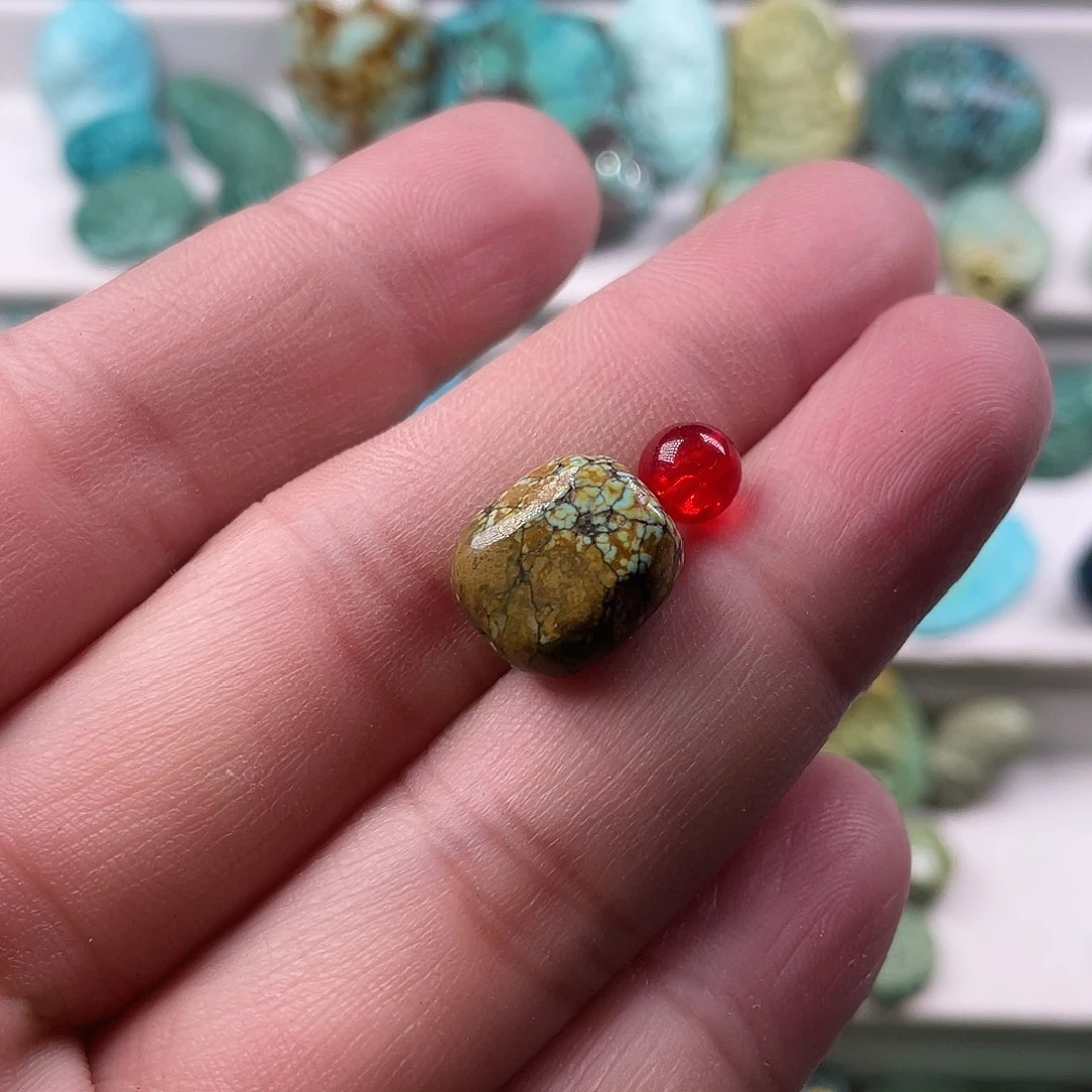 南红玛瑙未镶嵌颈饰