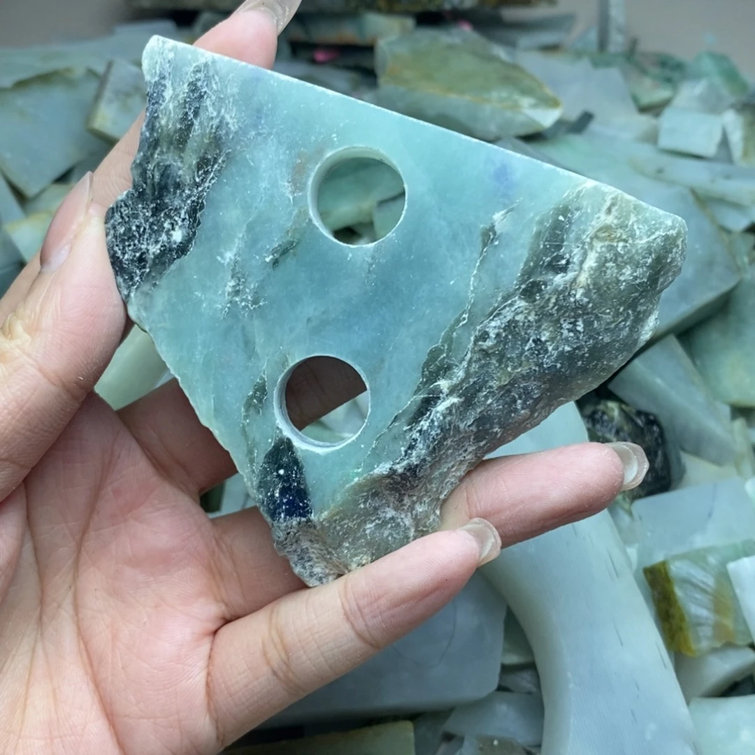 翡翠未镶嵌挂件翡翠