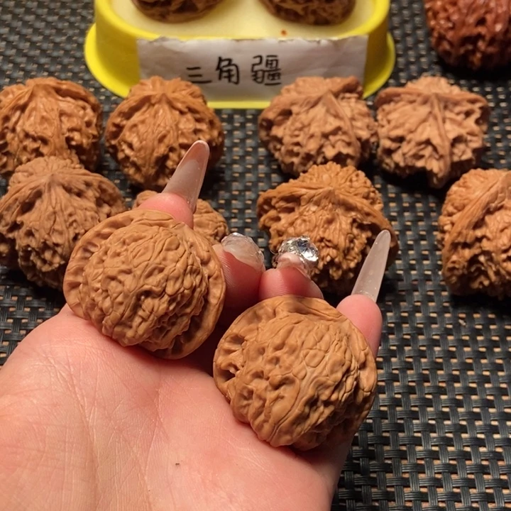 吊坠文玩核桃36全品白狮子球白