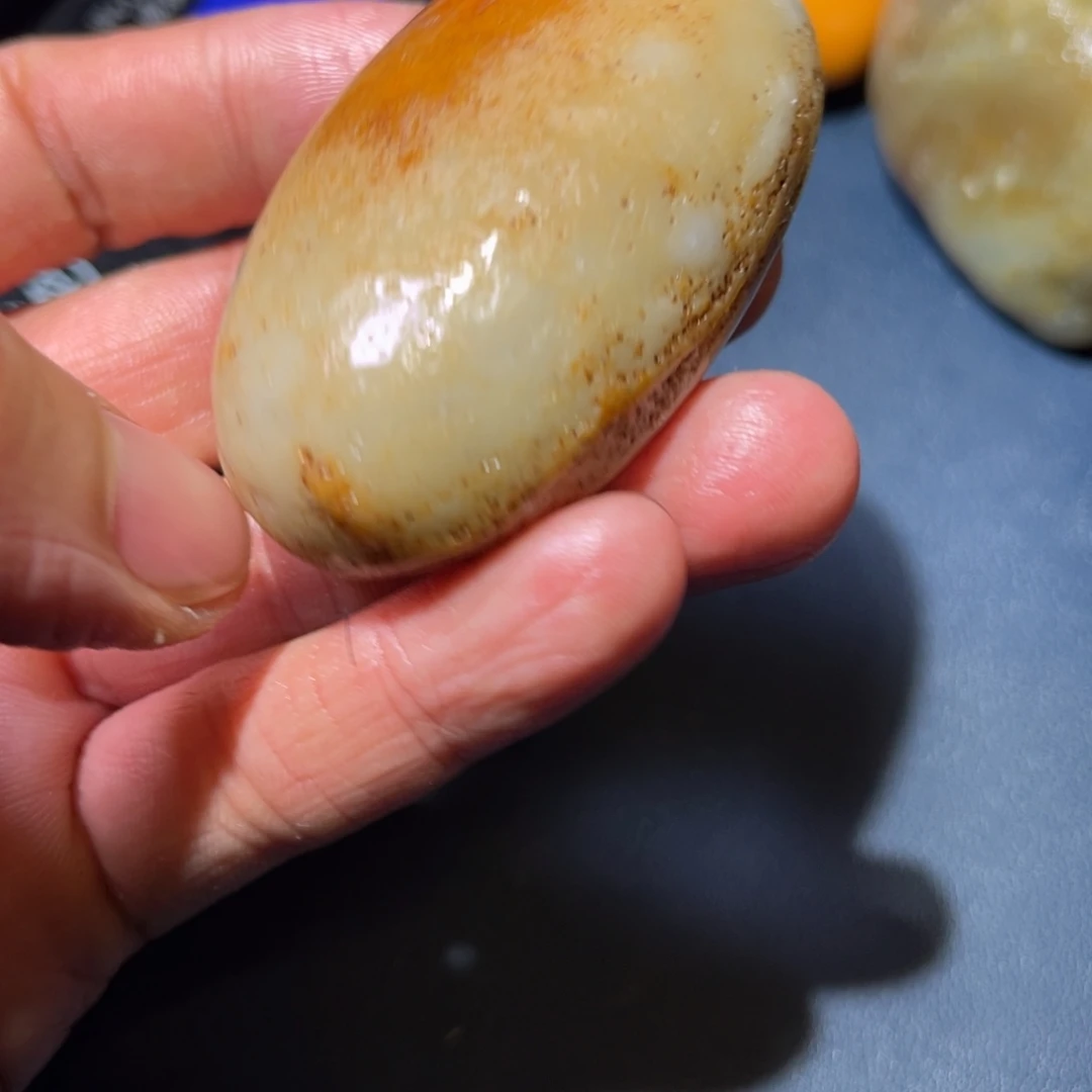 和田玉未镶嵌珠宝奇石