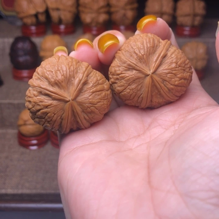 把件文玩核桃22号状元红生命35尺