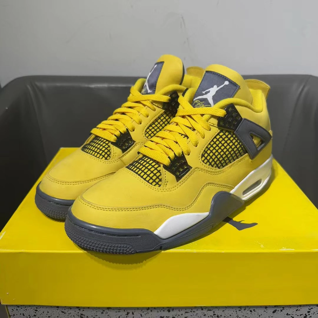 43码 99新 AJ4 电母 原盒 球鞋