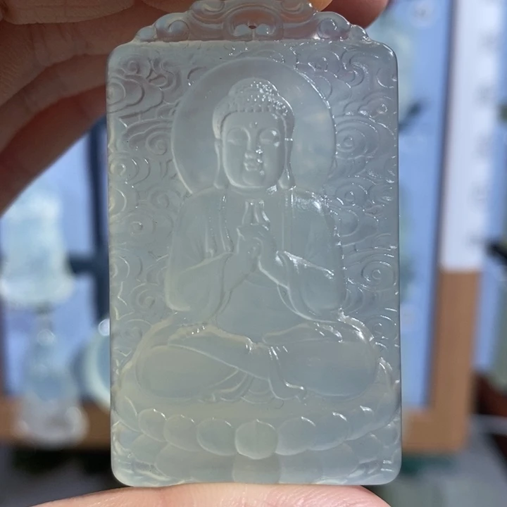 岫玉未镶嵌颈饰吊坠