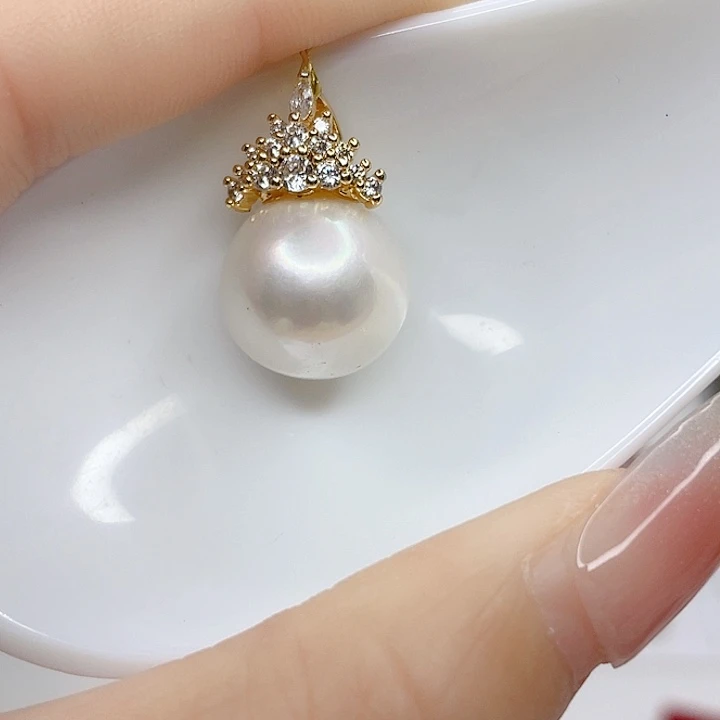 淡水珍珠合金吊坠(赠链)