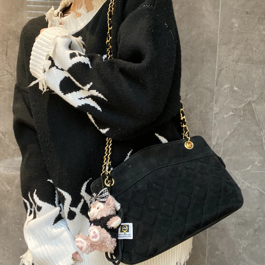 95新 Chanel/香奈儿 【可】 黑金麂皮单肩托特包05 1279