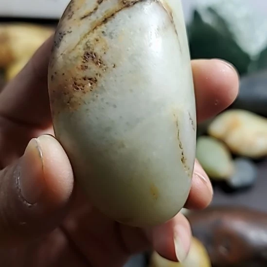 洪***哥和田玉(糖玉)未镶嵌挂件