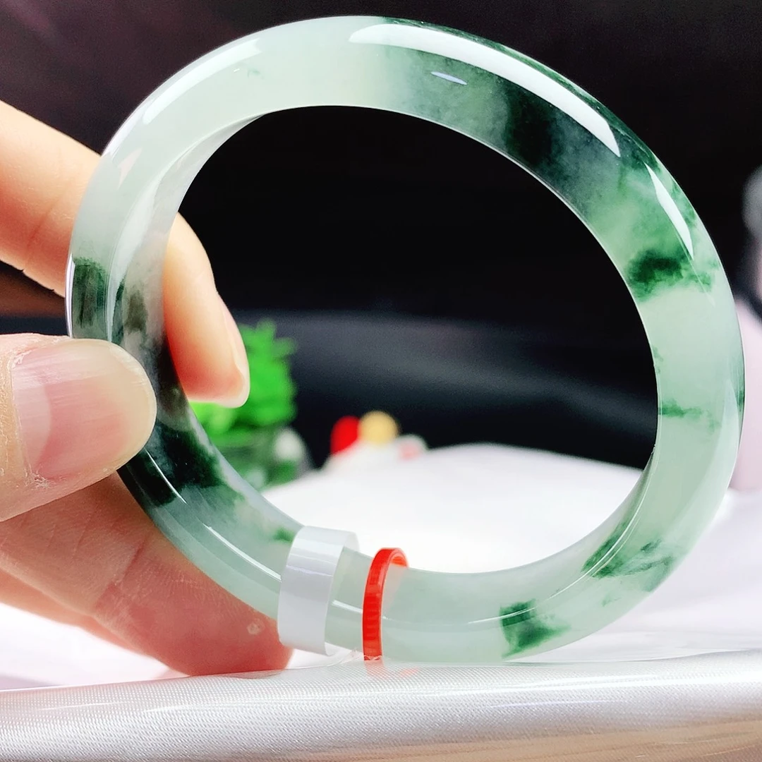 未镶嵌手镯（贵妃镯）翡翠54冰花