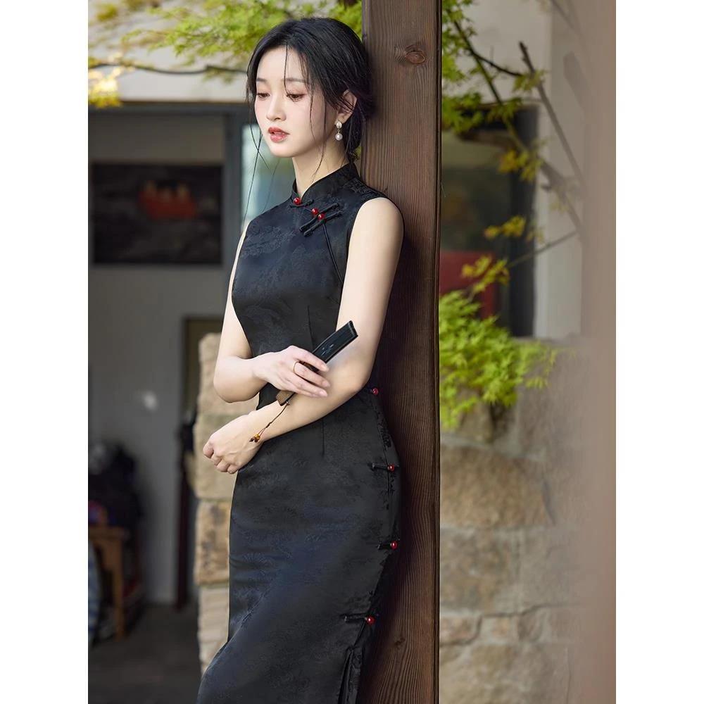 黑色民国风旗袍2025年新款复古优雅年轻款改良无袖连衣裙女新中式