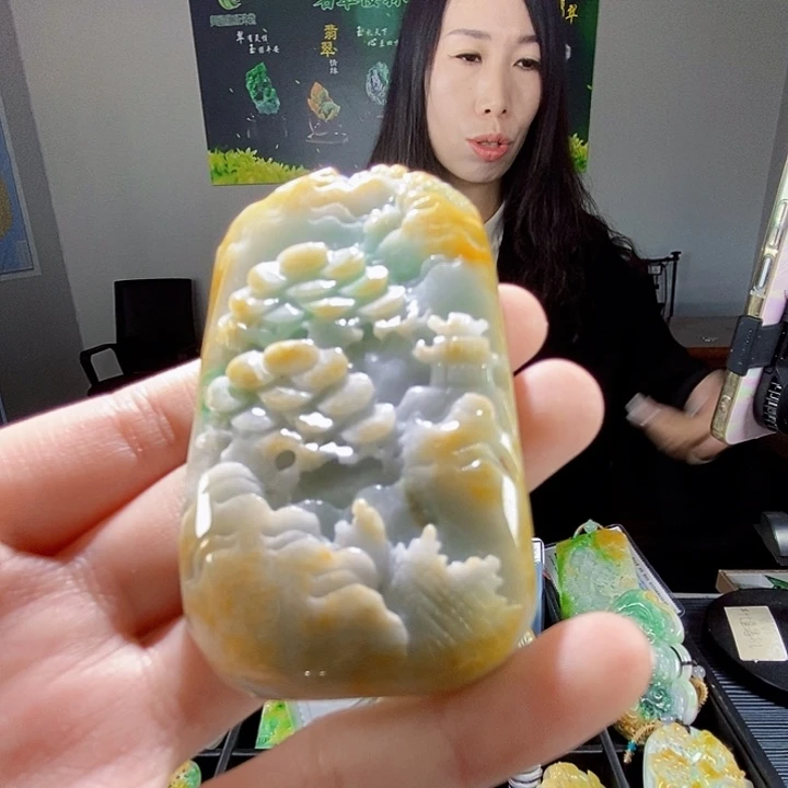 颈饰未镶嵌翡翠翡翠