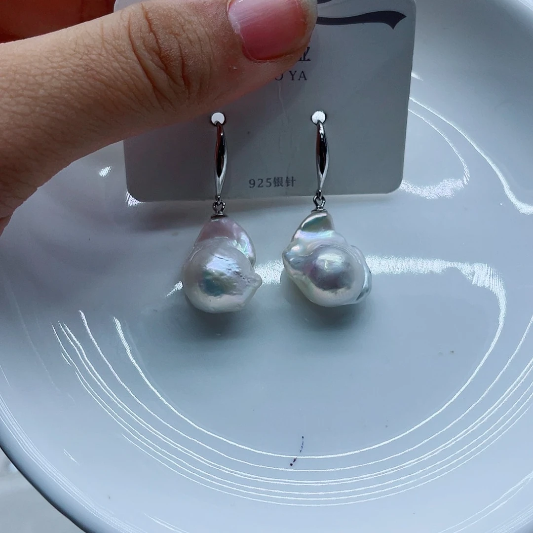 银S925镶嵌耳饰淡水珍珠