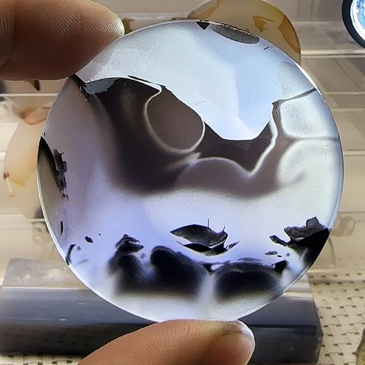 玛瑙/玉髓未镶嵌珠宝奇石