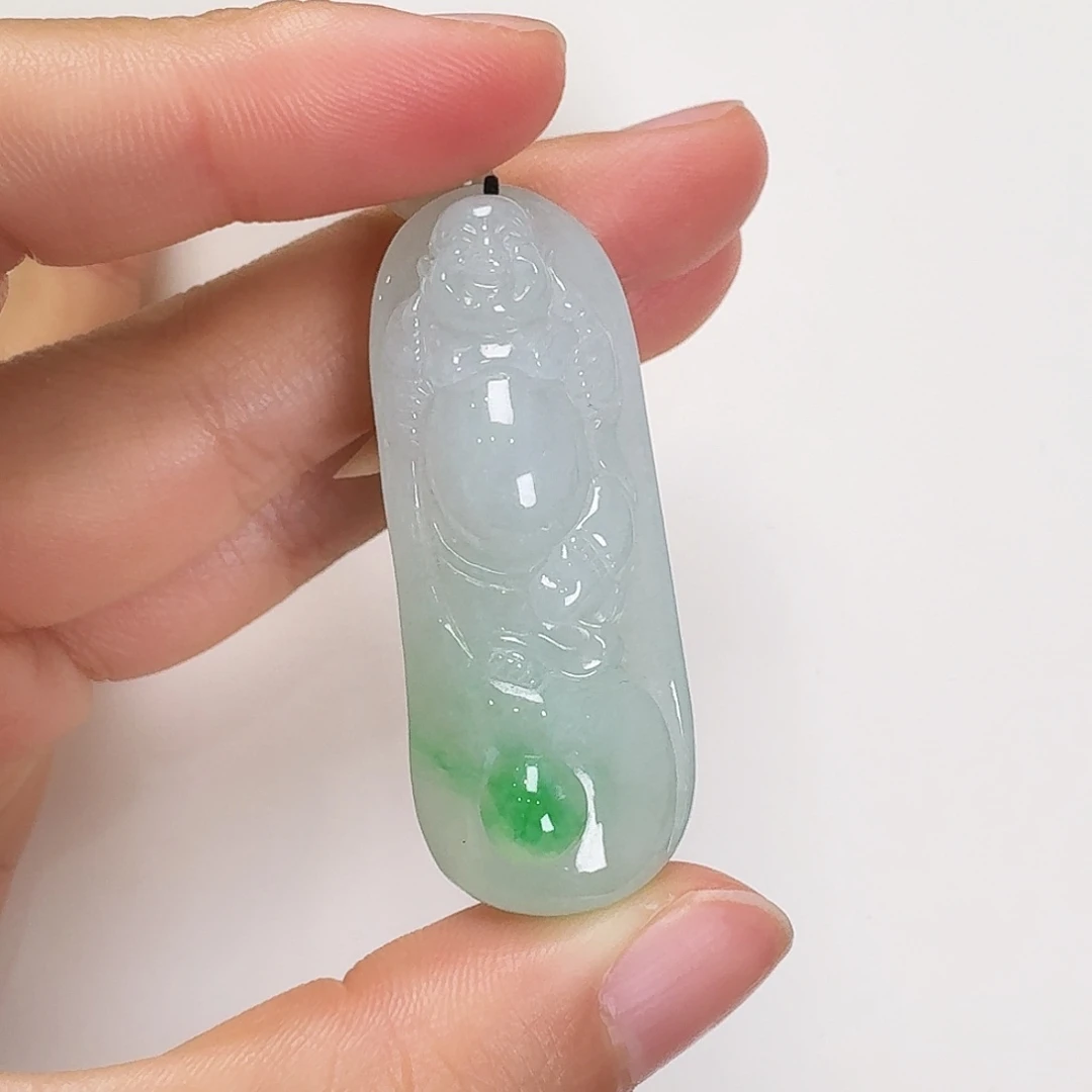 翡翠颈饰未镶嵌热*.佛公