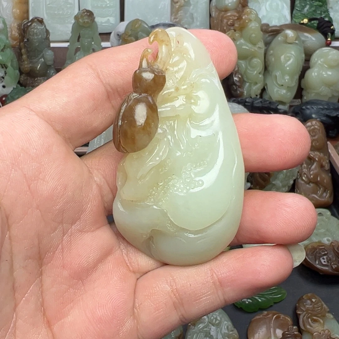 和田玉未镶嵌挂件