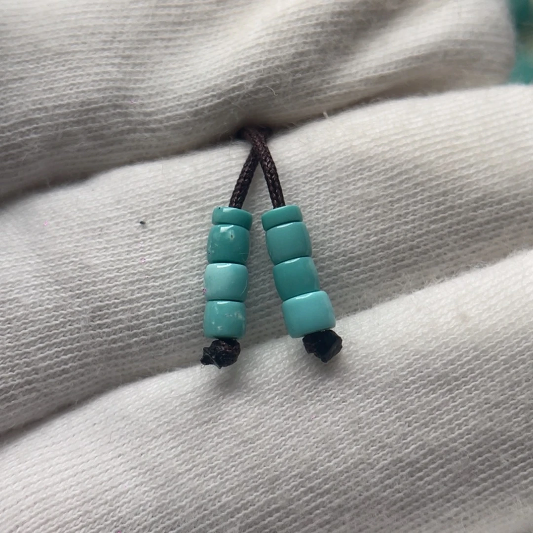 绿松石未镶嵌颈饰卡3.6