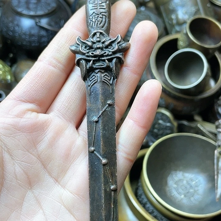 全是铜铜铜器铜器