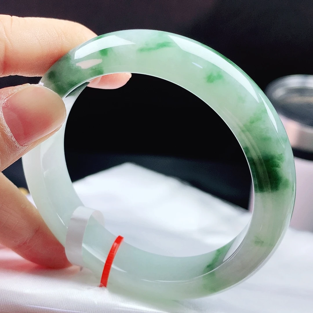 未镶嵌手镯翡翠56轮胎