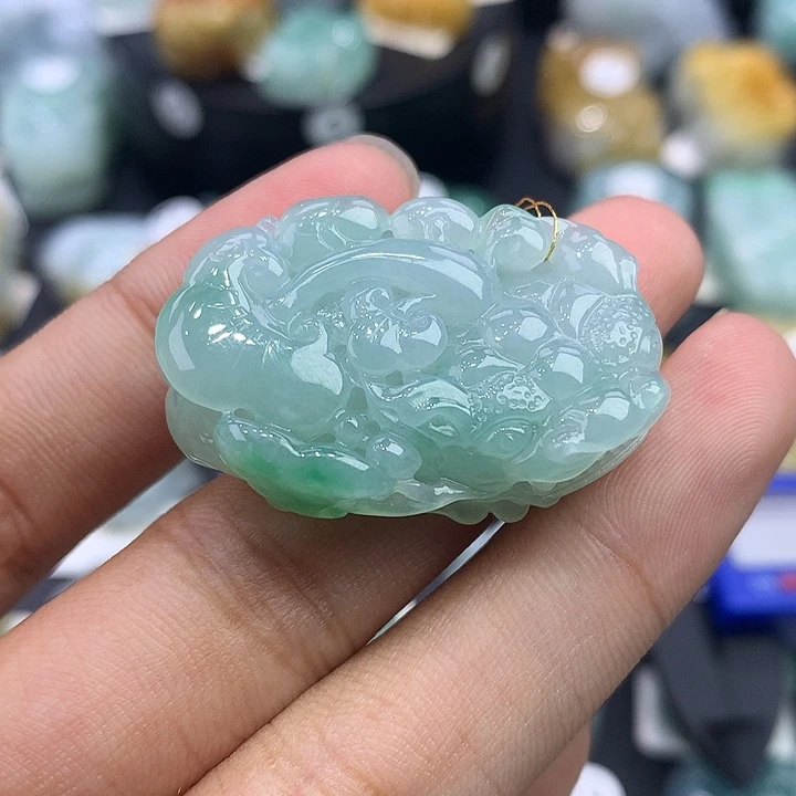 颈饰未镶嵌翡翠天然缅甸翡翠