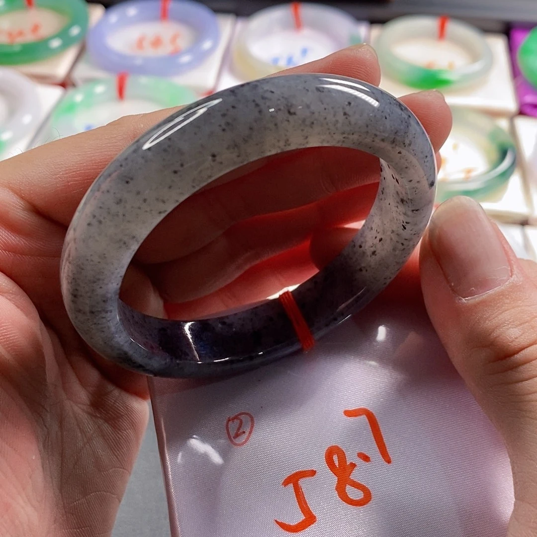 翡翠手镯未镶嵌2号链接