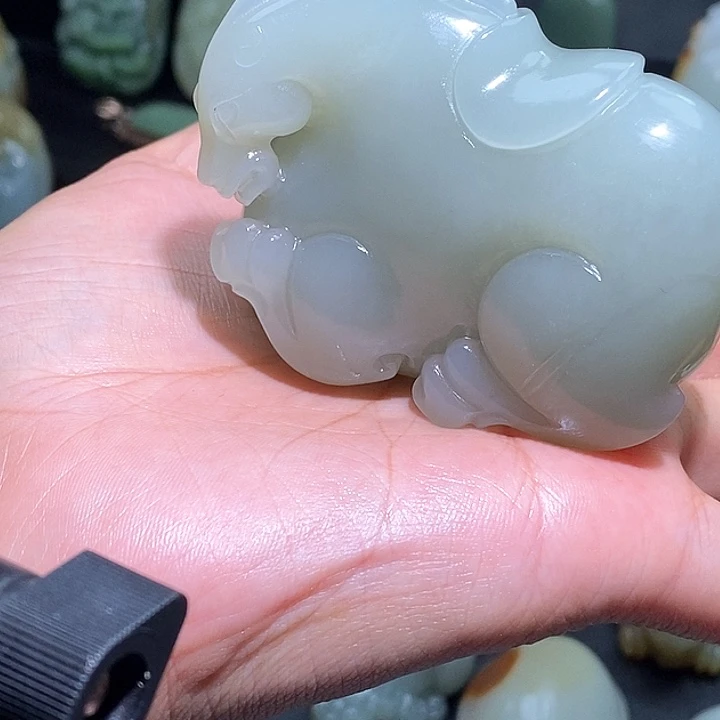 和田玉把件未镶嵌