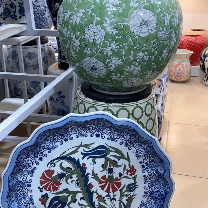 【闪购商品】摆件红*陶瓷花瓶一个盘子一个摆件