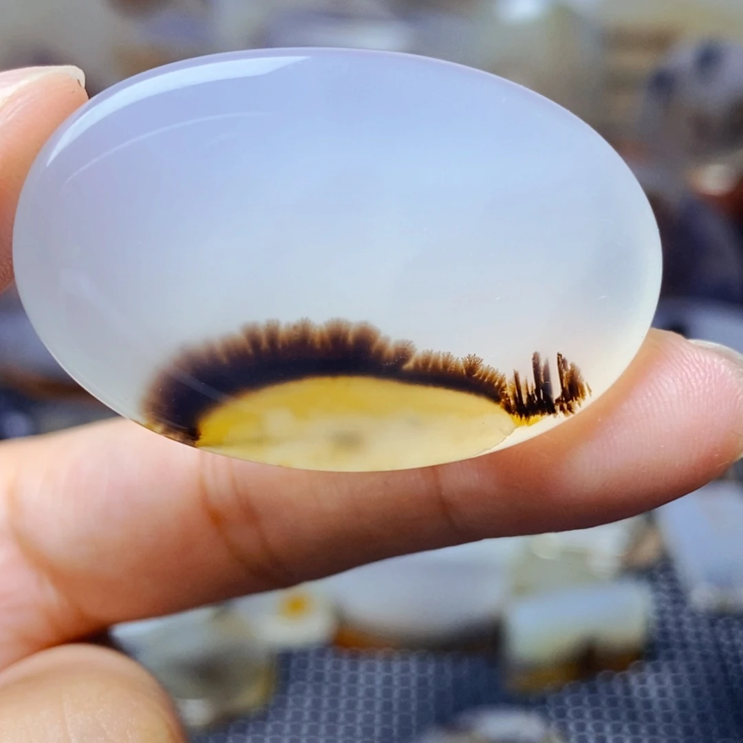 玛瑙/玉髓未镶嵌珠宝半成品