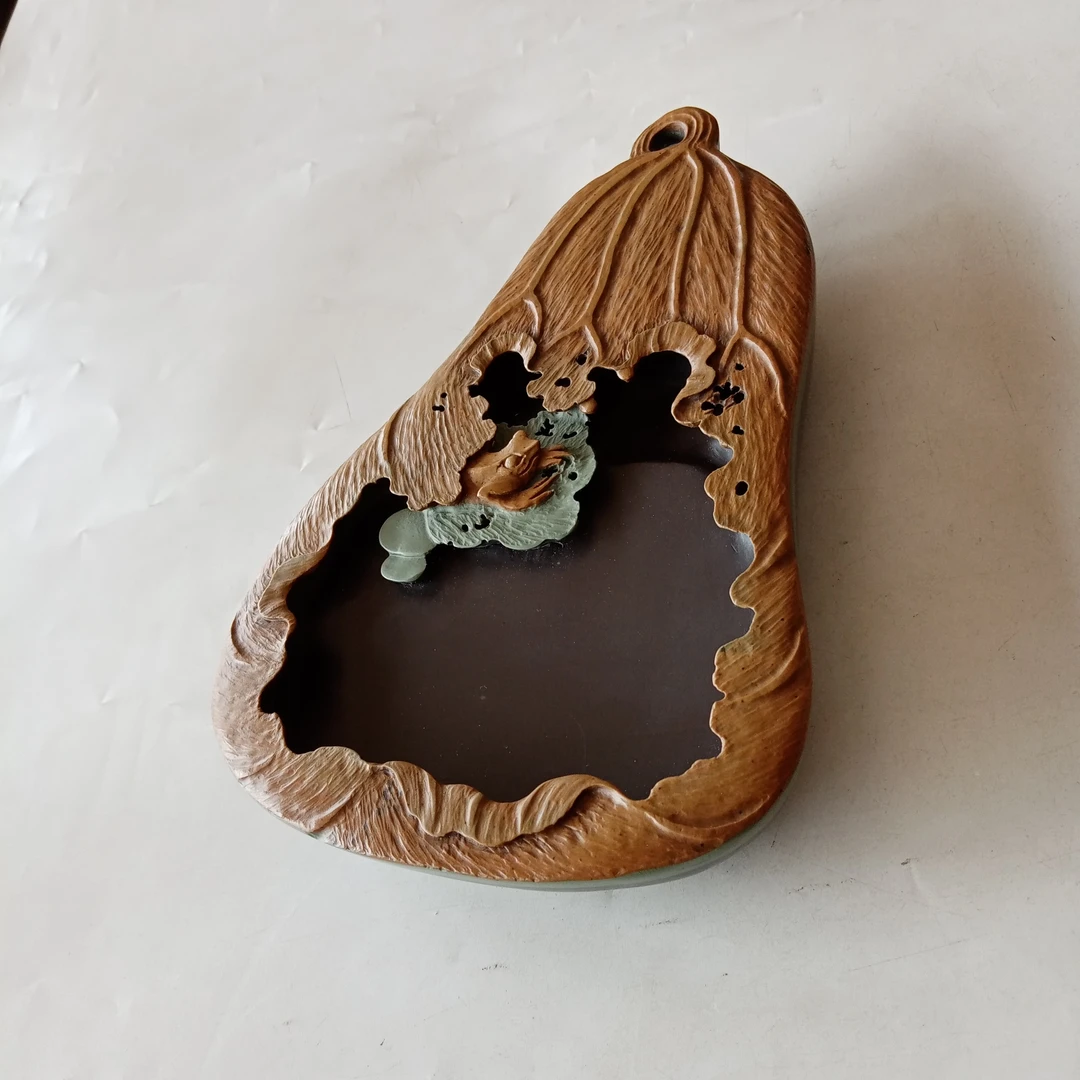 色彩造型独特古色古香的苴却砚砚石书法用品砚台石头原石文房专用