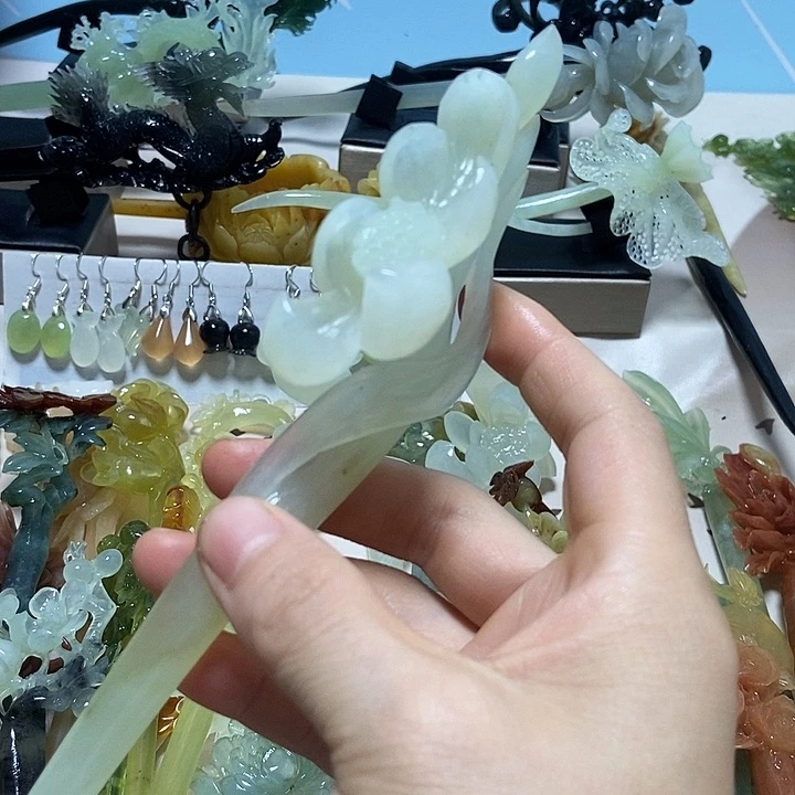 蛇纹石玉合金发簪