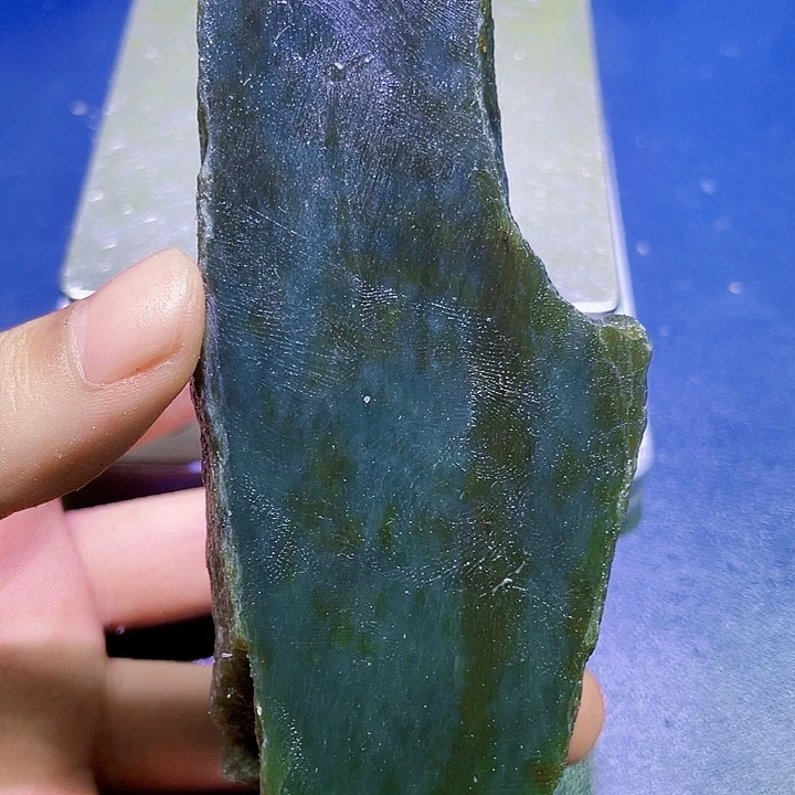 未镶嵌和田玉（糖玉）珠宝半成品