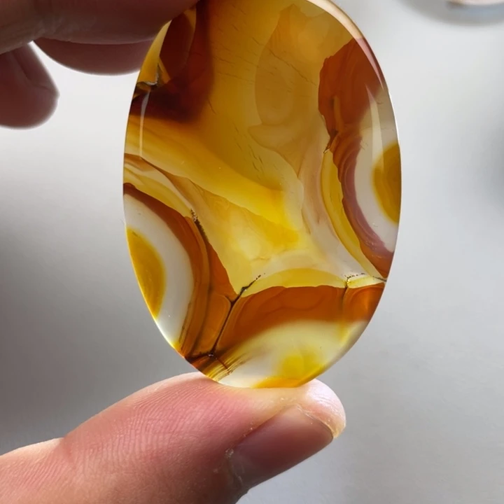 玛瑙/玉髓颈饰未镶嵌沙*