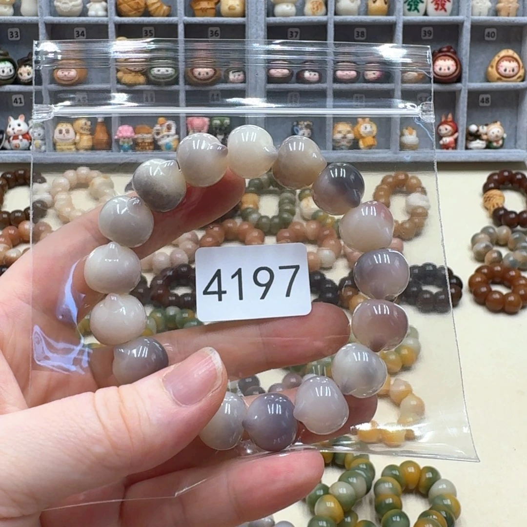 菩提根/象牙果吊坠一****踢