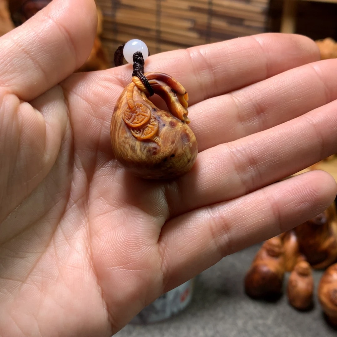 气****柏木（崖柏）98999999999999999899