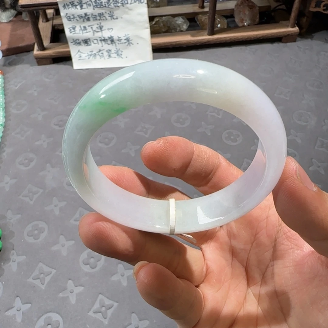 翡翠未镶嵌手镯57.3圈口