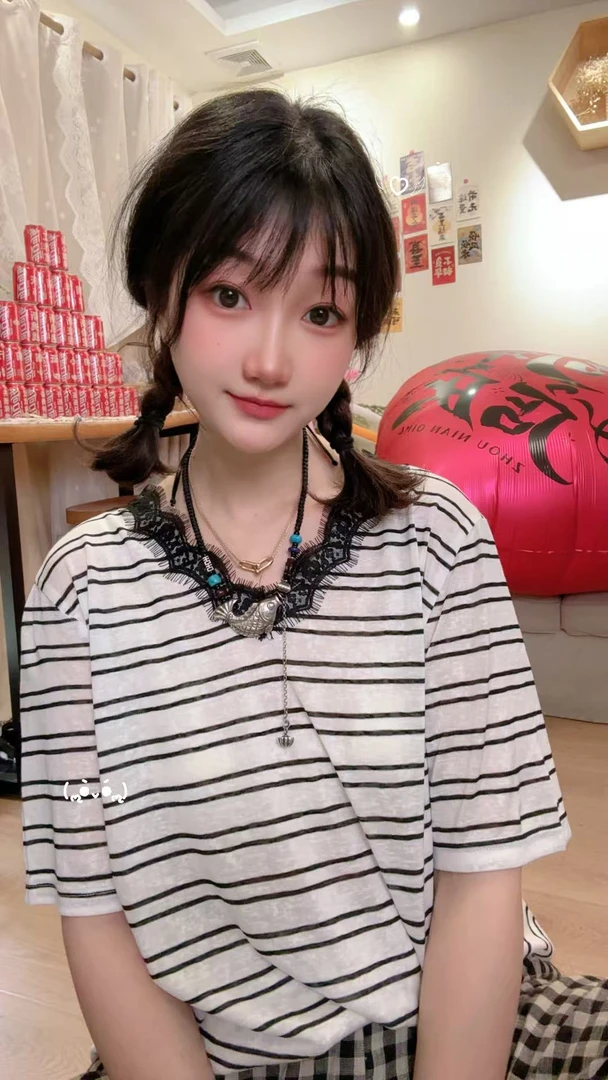 【如花似玉】时尚洋气百搭减龄花边条纹短袖T恤介意瑕疵慎拍