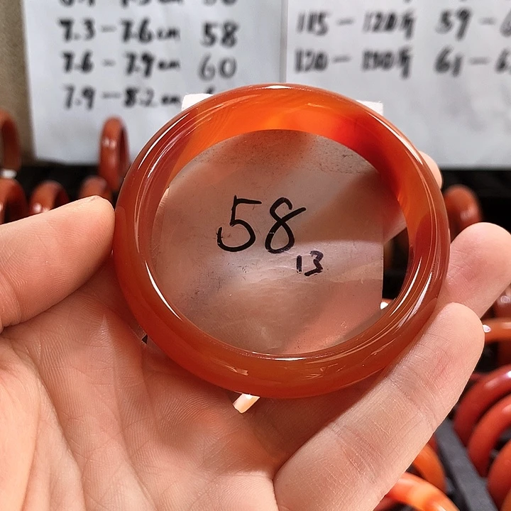 玛瑙/玉髓手镯未镶嵌