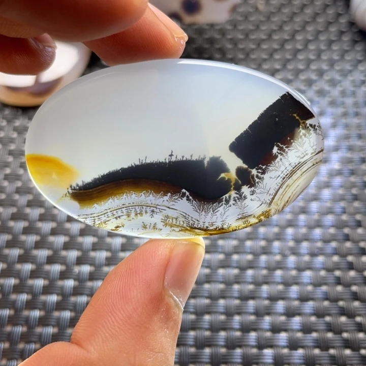 未镶嵌颈饰玛瑙/玉髓大*