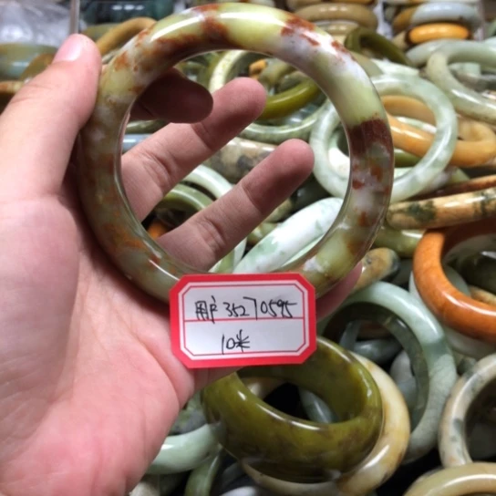 未镶嵌蛇纹石玉手镯用****8