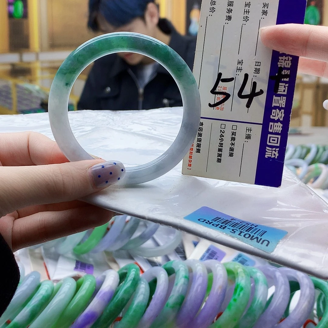 翡翠未镶嵌手镯bnn